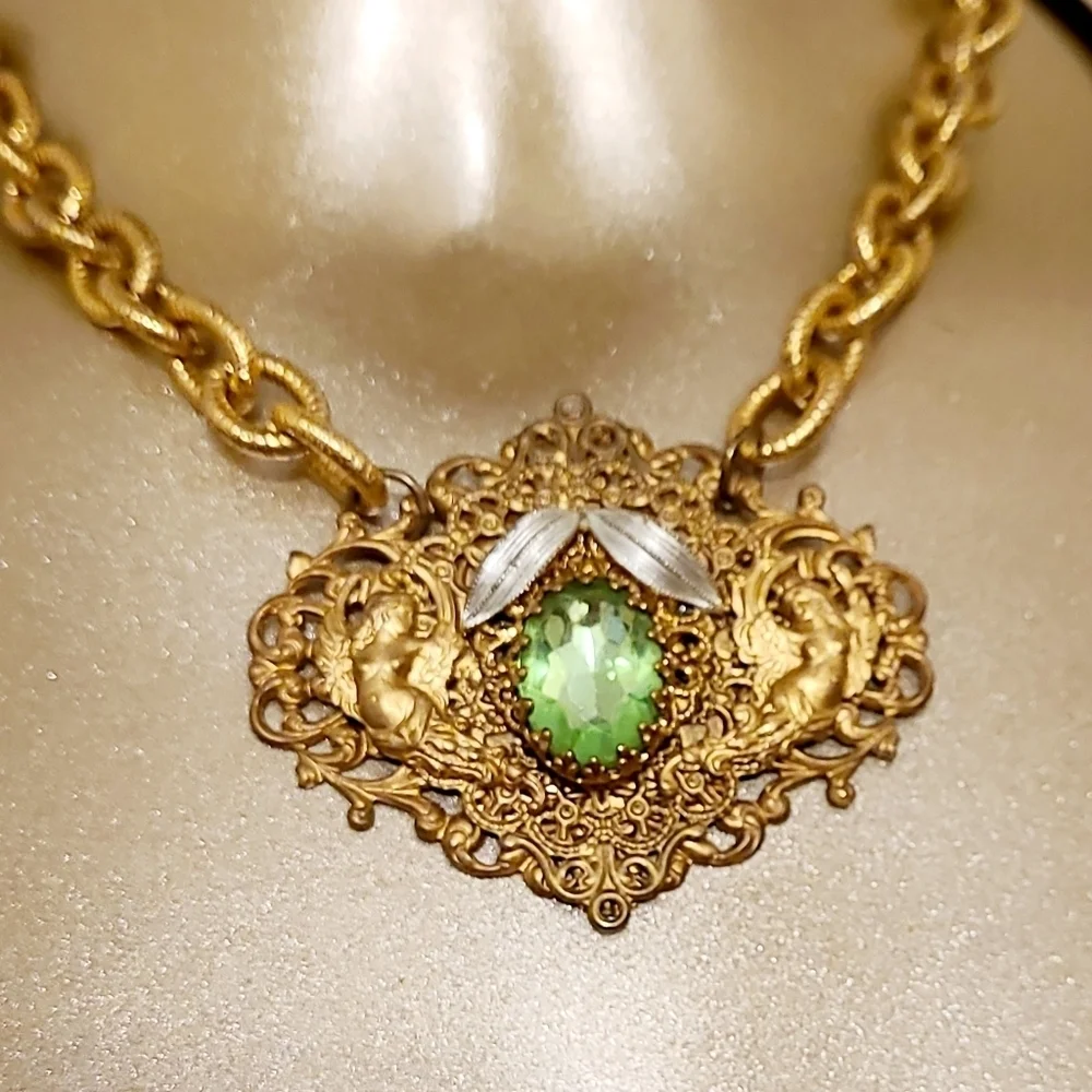 VINTAGE HANDMADE REPURPOSED ANGEL CRYSTAL PENDANT NECKLACE - Picture 9 of 15